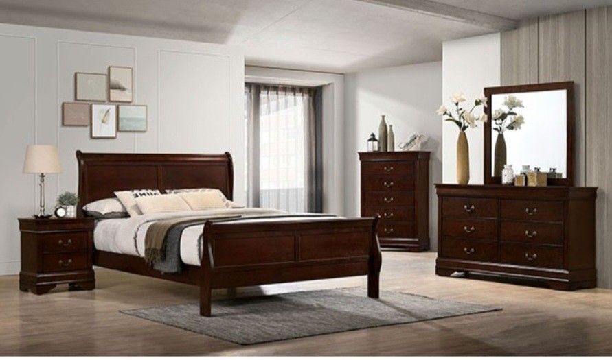Brand New Cherry 4pc Queen Bedroom Set
