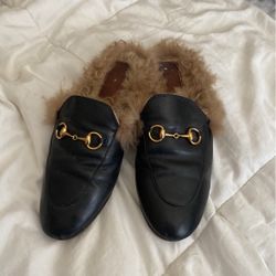 GUCCI LOFFERS! 
