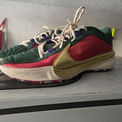  Nike Men's Zoom Freak 5