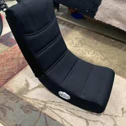 electronic gamer chair
