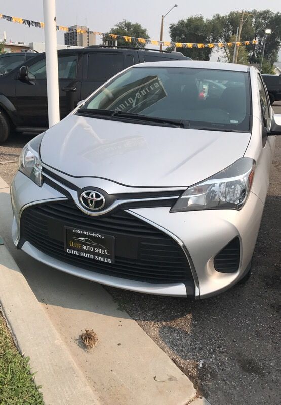 TOYOTA YARIS 2015