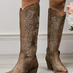 New Never Worn Cowgirl Boots 