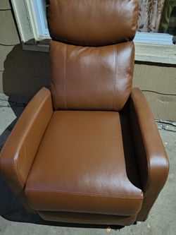 Recliner Seat