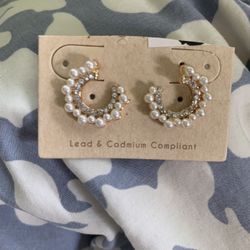 Pearl and Diamond Earrings
