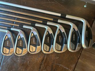 Women’s LH Callaway Rogue ST irons 6-SW