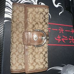 Coach Wallet (L)