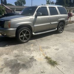 Cadillac 2002