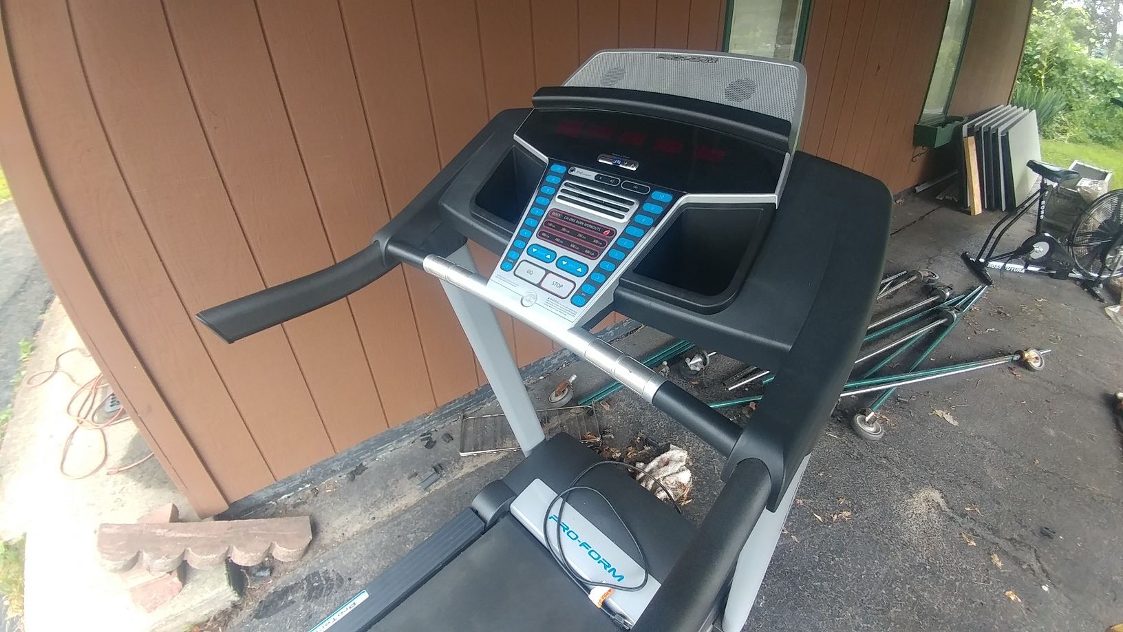 Proform 695 LT Treadmill