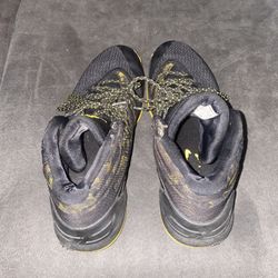 Men’s Basketball Shoes