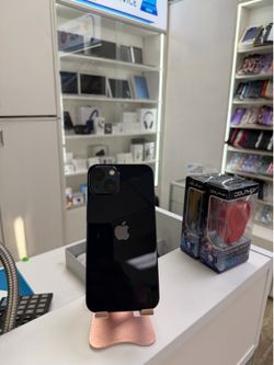 iPhone 13 unlocked