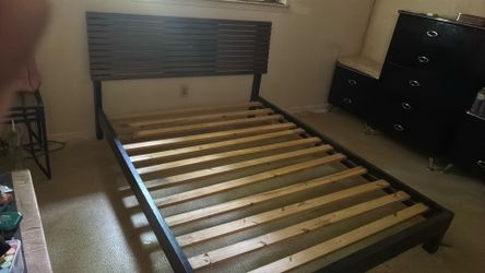 Bed room set