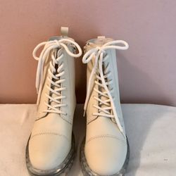 ALDO WOMAN BOOTS SIZE 7.5/ EUR 38