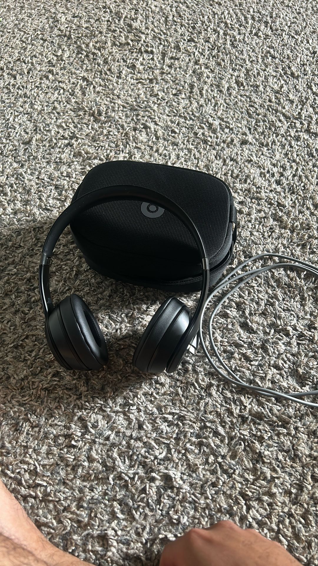 Beats Solo 4