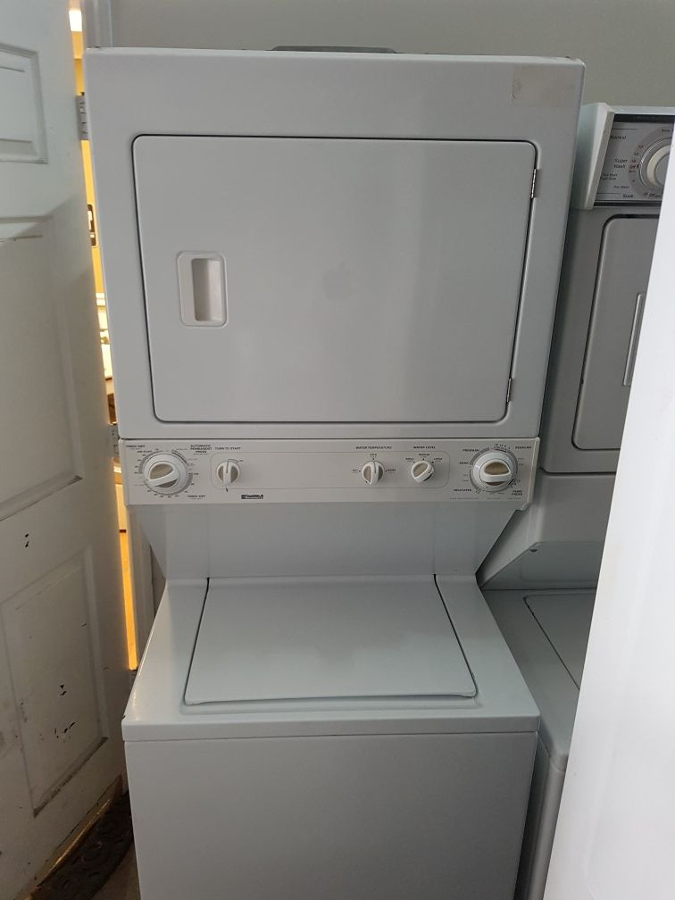 Stackable washer and dryer