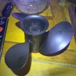 Mercury 3 Blade 15 HP Outboard Motor Propeller 