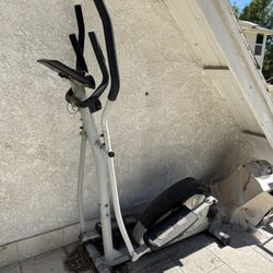 Elliptical Exercise Machine 