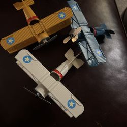 Metal Airplanes 