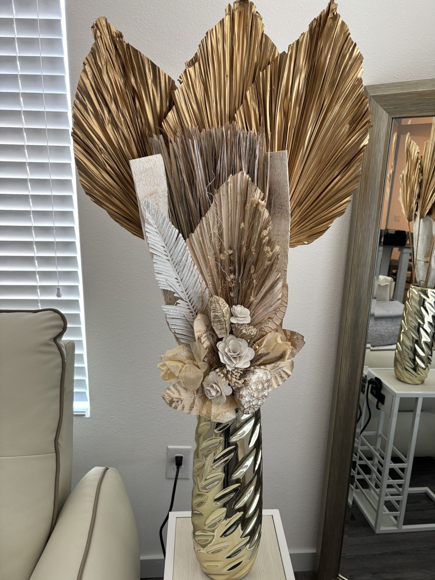 Flower arrangement