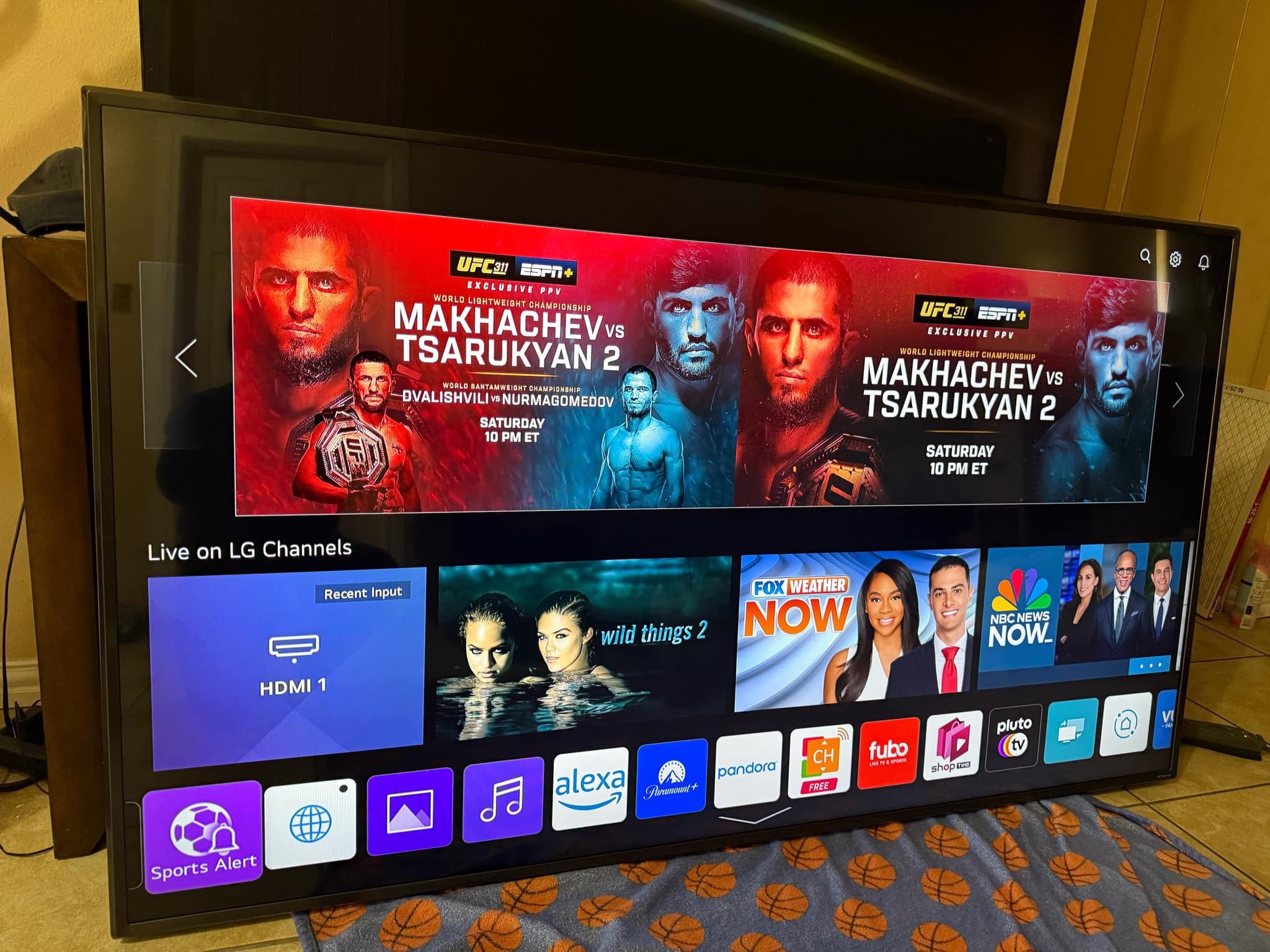 80 Inch LG 4K Smart TV NanoCell 