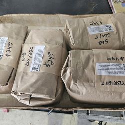 Rock tumbler with 2 barrels