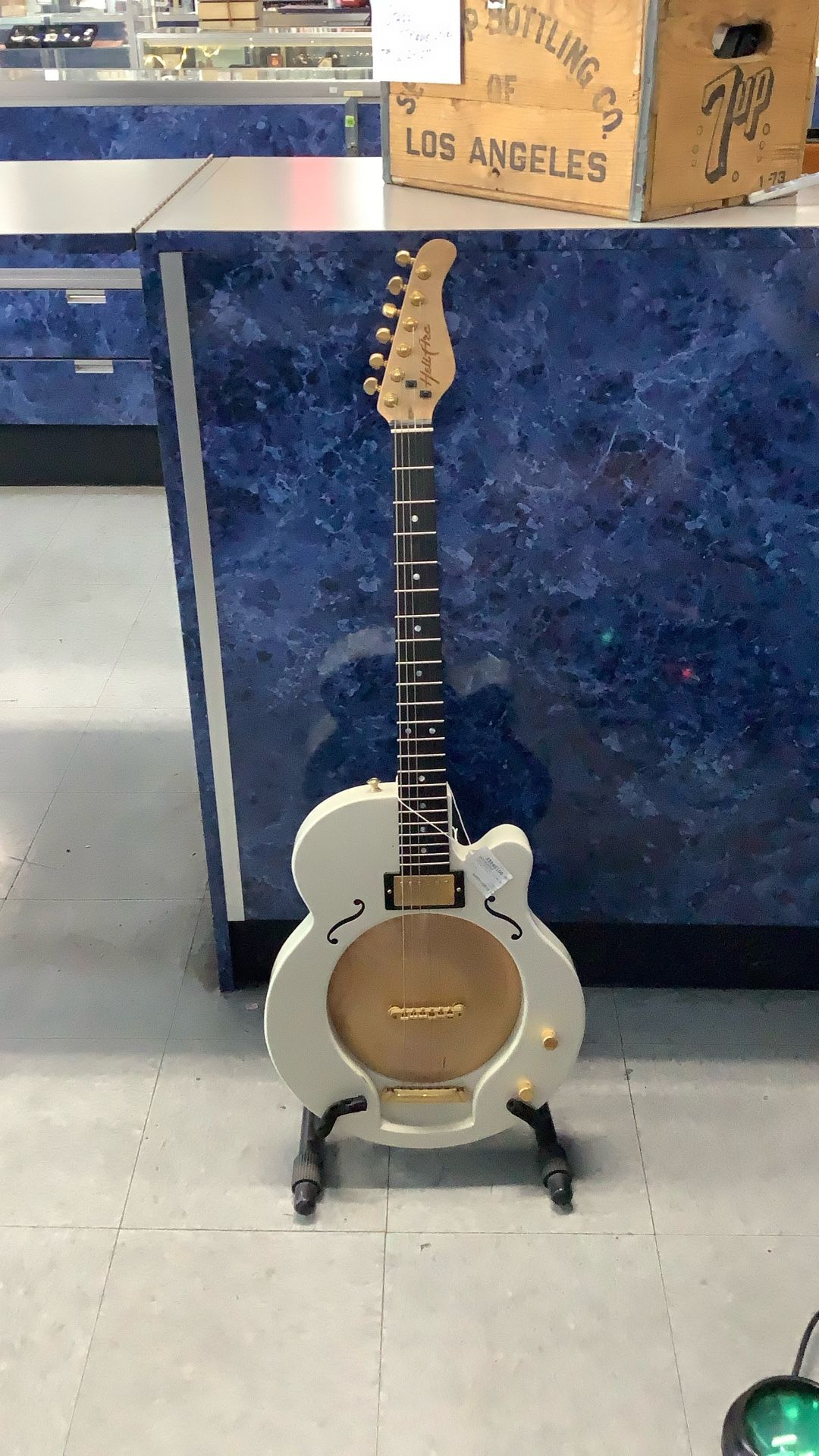 Beige Heli Arc Guitar