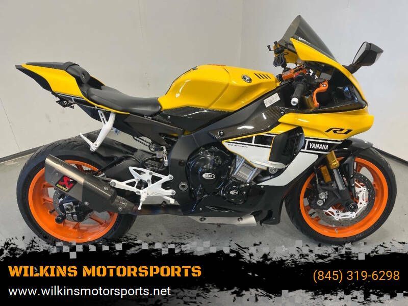 2016 Yamaha R1 60th Anniversary