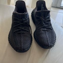 Adidas Yeezy 7 1/2