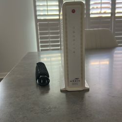 2x Arris SURFboard SBG6782AC DOCSIS 3.0 Cable Modem/ Wi-Fi / Router