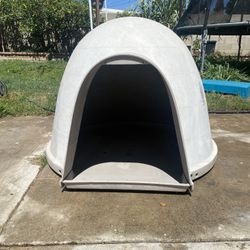 dogloo doghouse