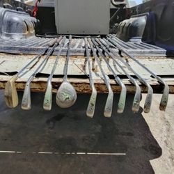 Golf Clubs 10 Items