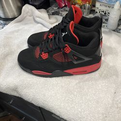 Jordan 4 Red Thunders 