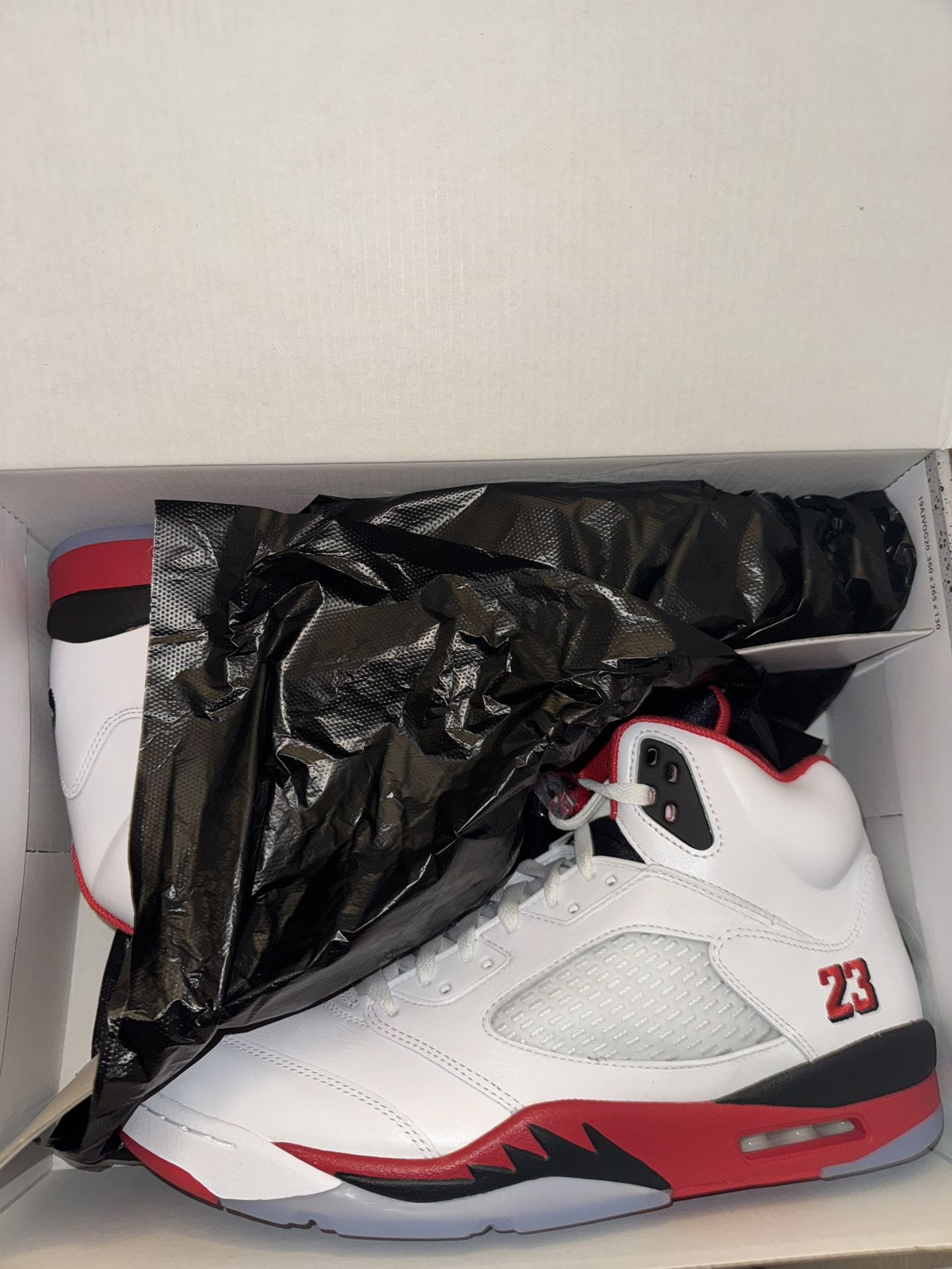 Jordan 5 Fire Red Black Tongue (2025) Size 12 – Brand New