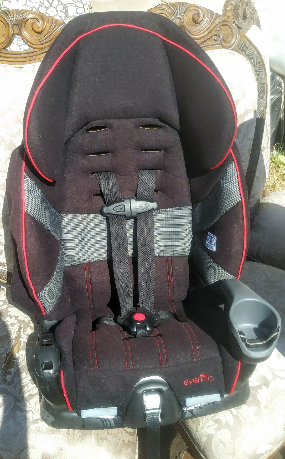 (Black, gray, red trim) graco car seat
