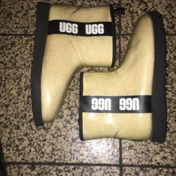 Ugg Boots Size 9 Women &30 