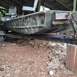 14' Flat Bottom Boat