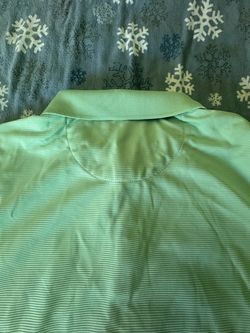 VAN HEUSEN NEW POLO SHIRT: COOLING CONTROL — WELL MADE SIZE LARGE
