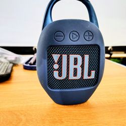 JBL   Clip  5  Bluetooth SPEAKER