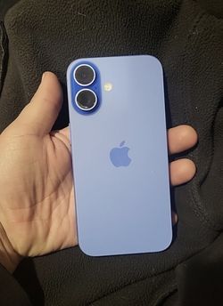 Iphone 16 plus Purpura