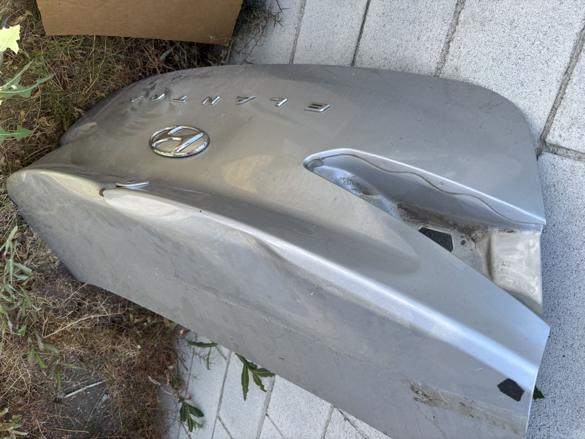 Hyundai Elantra Trunk Lid