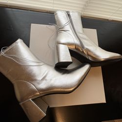  Silver Ankle Boots Women’s Size 8