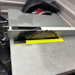 Saw Table