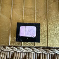 YSL #1 pink Eyeshadow Pink
