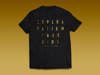 Camiseta Espera el tiempo de Dios Negra