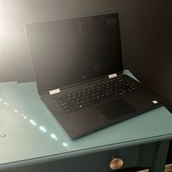 Dell XPS 15 9575 2 in 1 Laptop