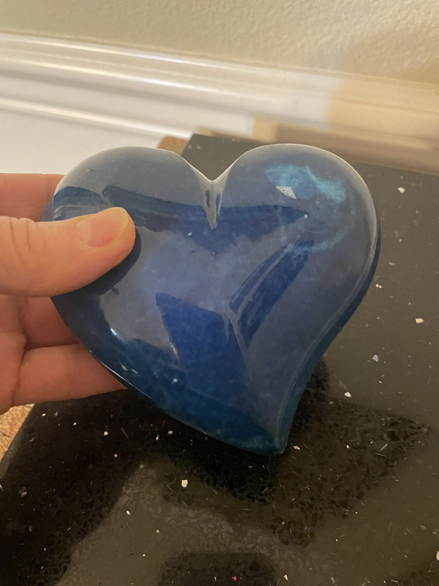 Scali - Volterra Alabaster Blue Hear Glassy Paperweight