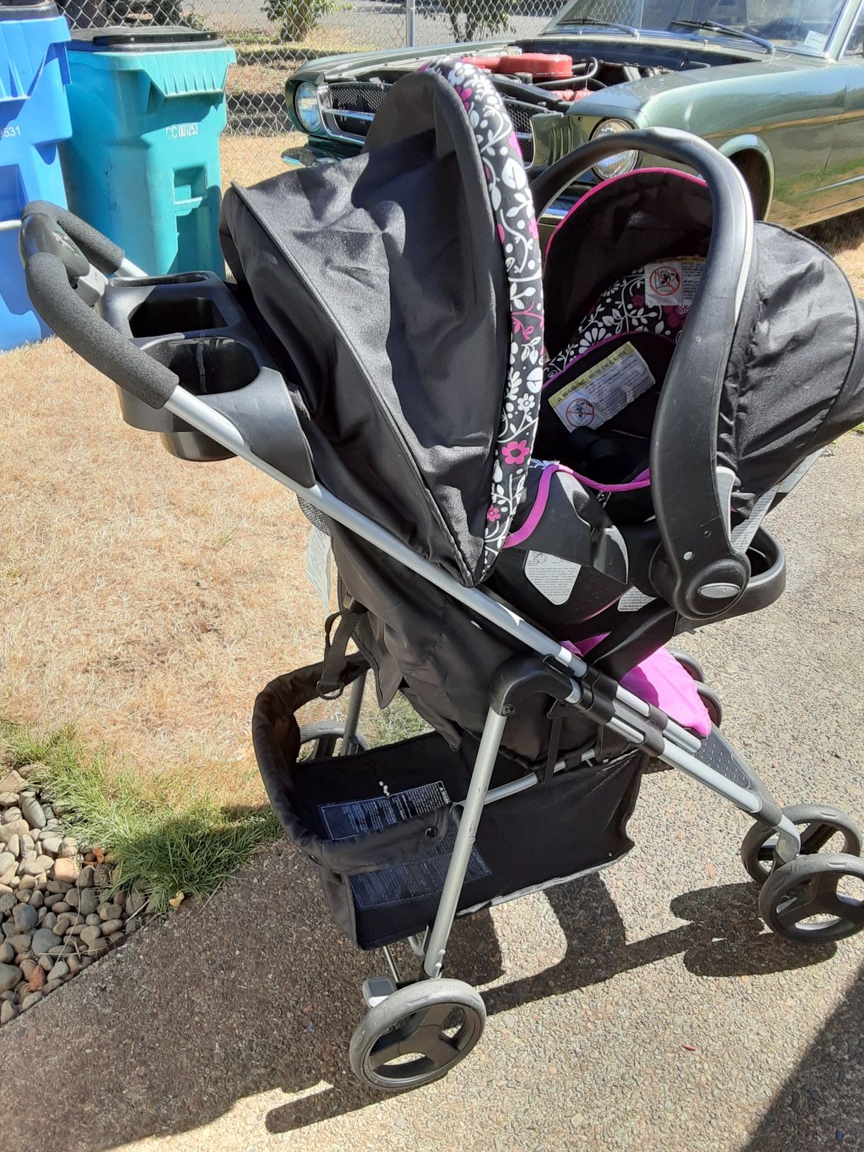 EvenFlo car seat stroller combo