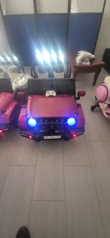 My Magic Car 2 Seater 24 V All Wheel Drive Brand New Have A Few Left