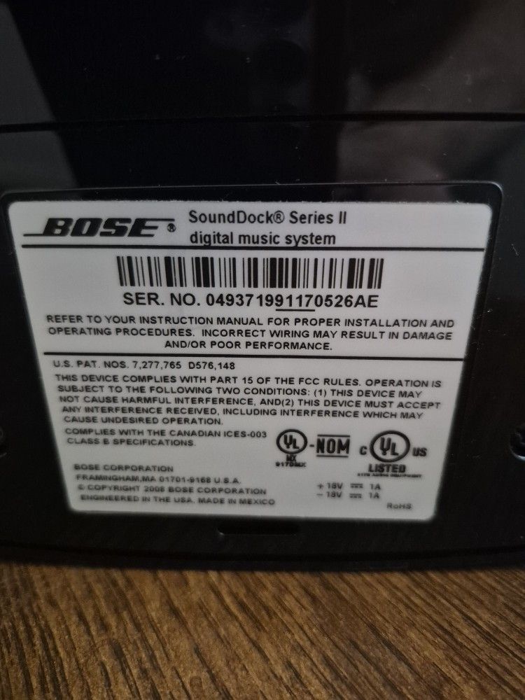 BOSE SoundDock II Digital Music System With That Bose Sound Smooth.