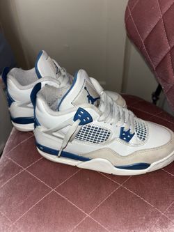 Jordan 4 Military Blue