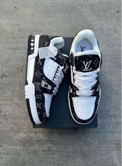 LV Trainer (Sizes 11, 12)